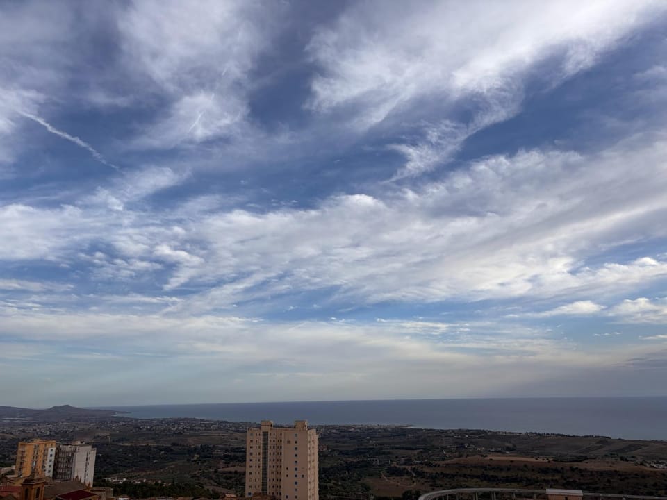 View (from property/room), City view, Sea view