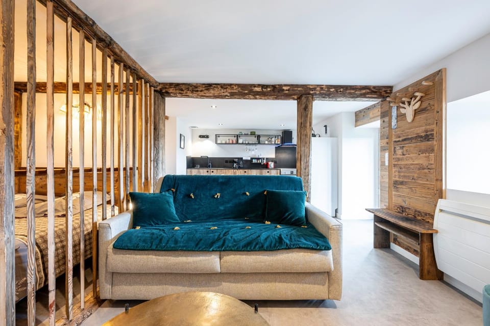 Property building, Living room