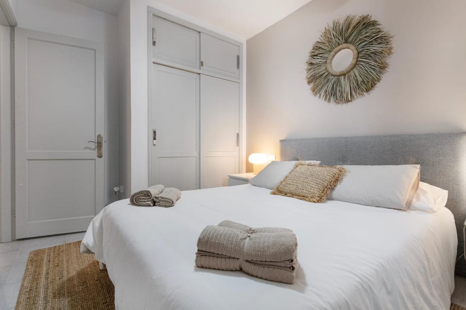 Living room, Bedroom