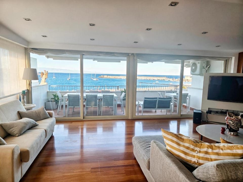 Living room, Seating area, Sea view, Sea view