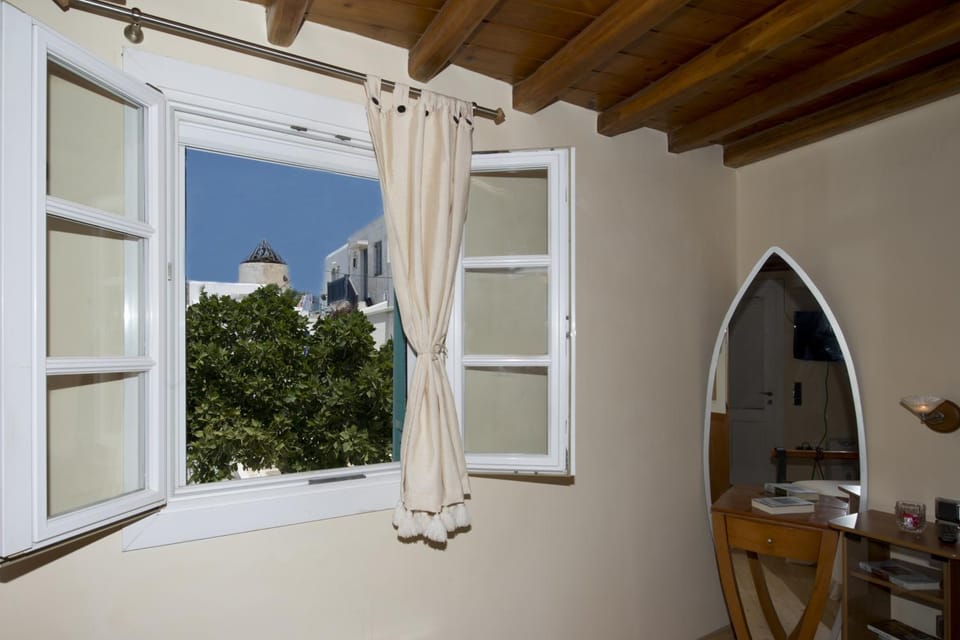 View (from property/room), Decorative detail