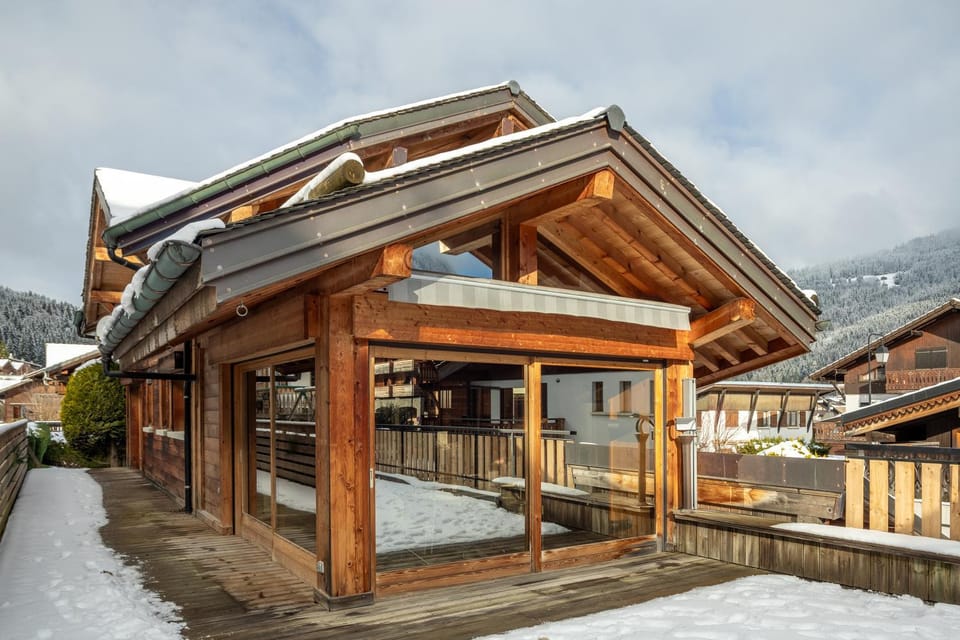 Property building, Natural landscape, Winter, Mountain view