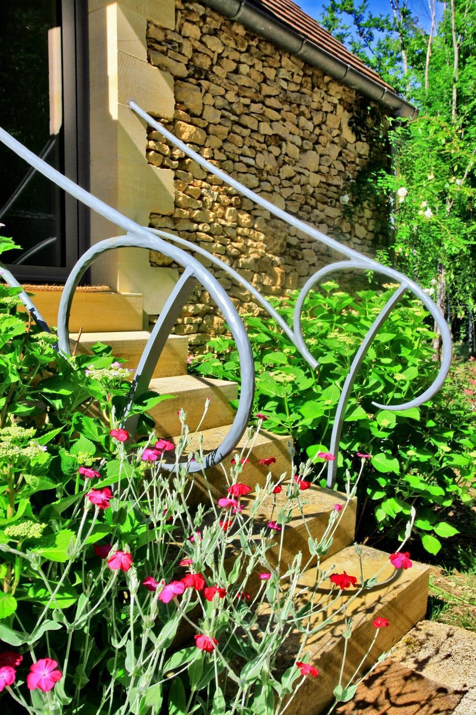 Facade/entrance, Garden