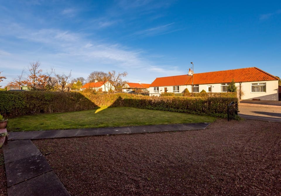 Facade/entrance, Garden, Garden view