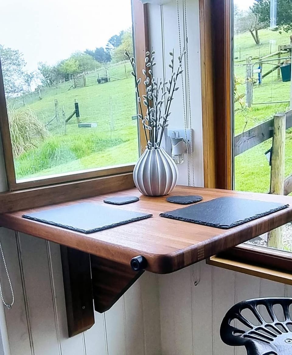 Dining area, Garden view