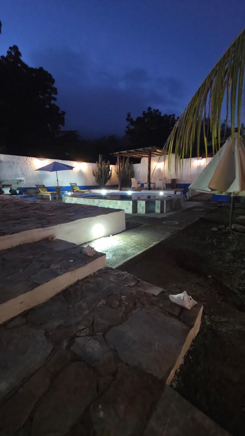 Night, Swimming pool
