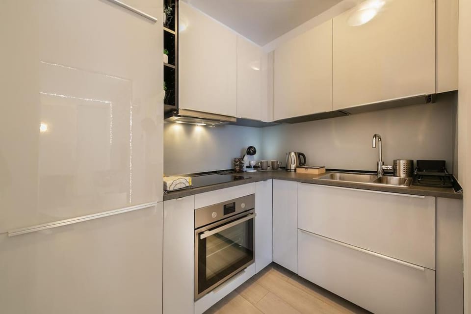 Zona Stadium - Wi-Fi, AC Apartment in Bergamo