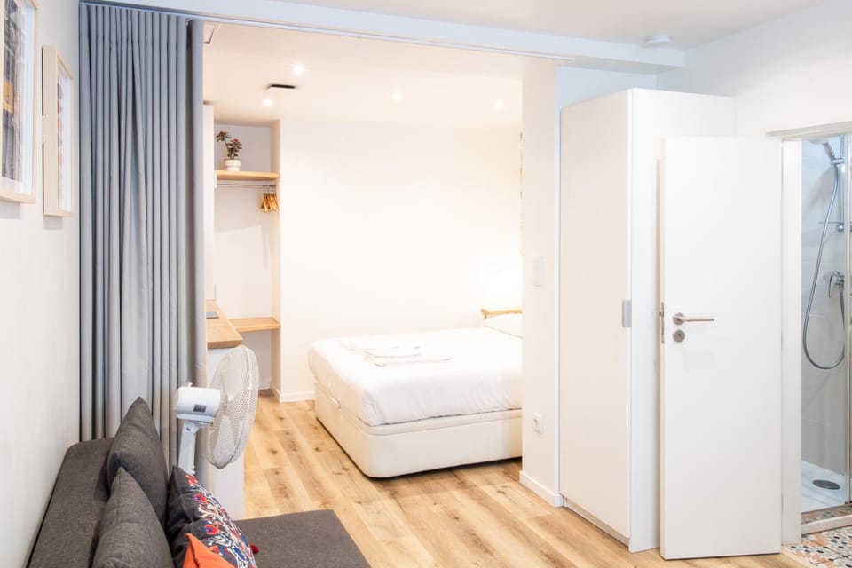 Bathroom, Photo of the whole room, Bedroom, wardrobe