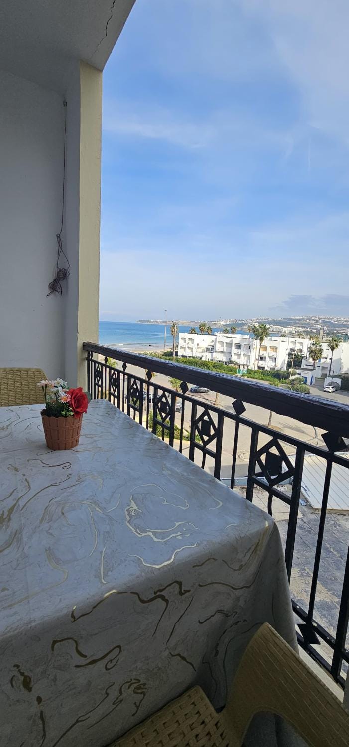Appartement en résidence Tanger Apartment in Tangier