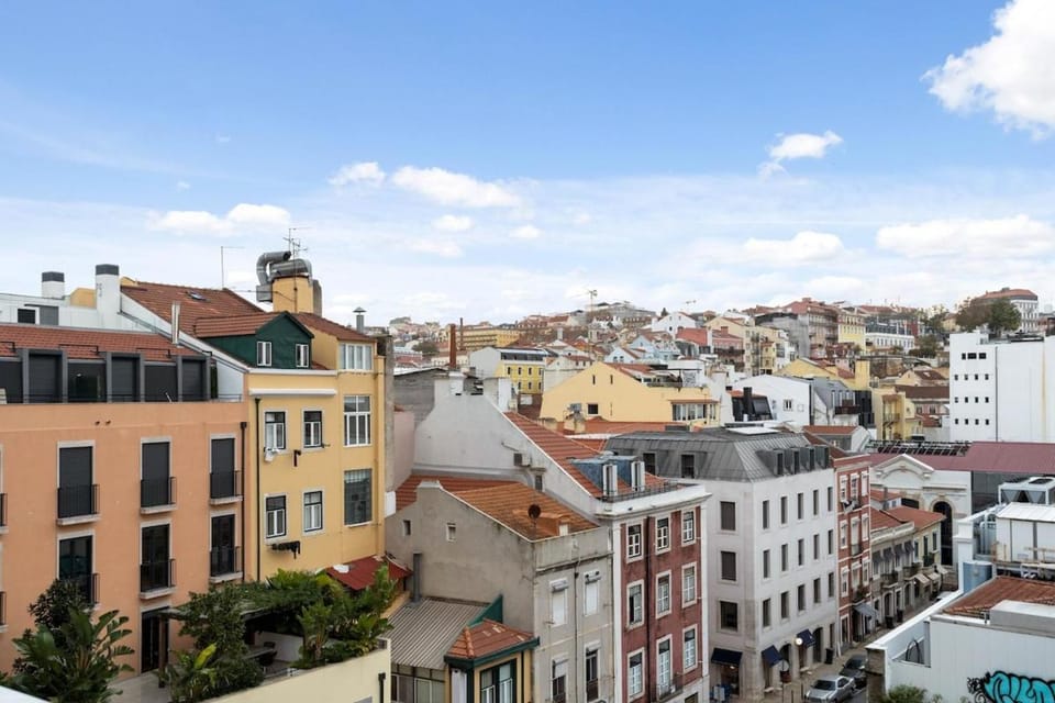 Santos Luxury Studio and Gym V Apartment in Lisbon