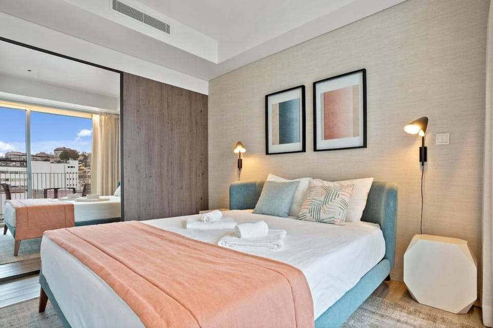 Santos Luxury Studio and Gym V Apartment in Lisbon