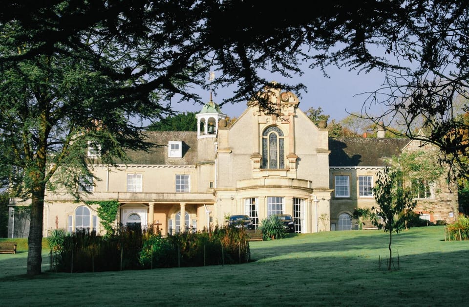 Property building, Garden view