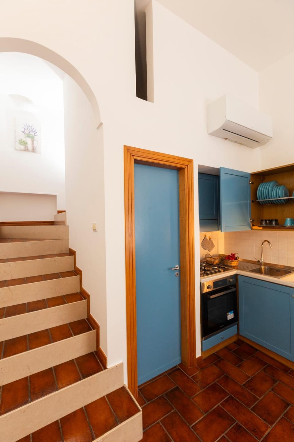 Kitchen or kitchenette, kitchen