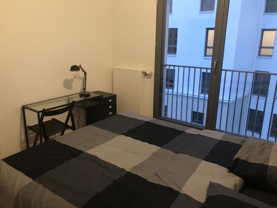 Bed, View (from property/room), Photo of the whole room, Bedroom