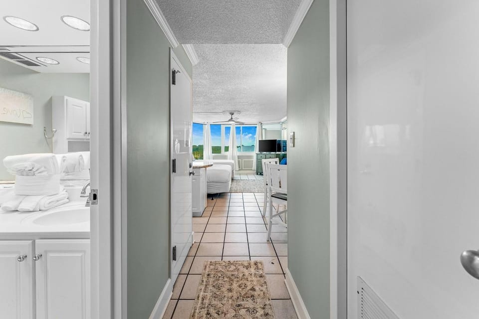 Bathroom, Area and facilities