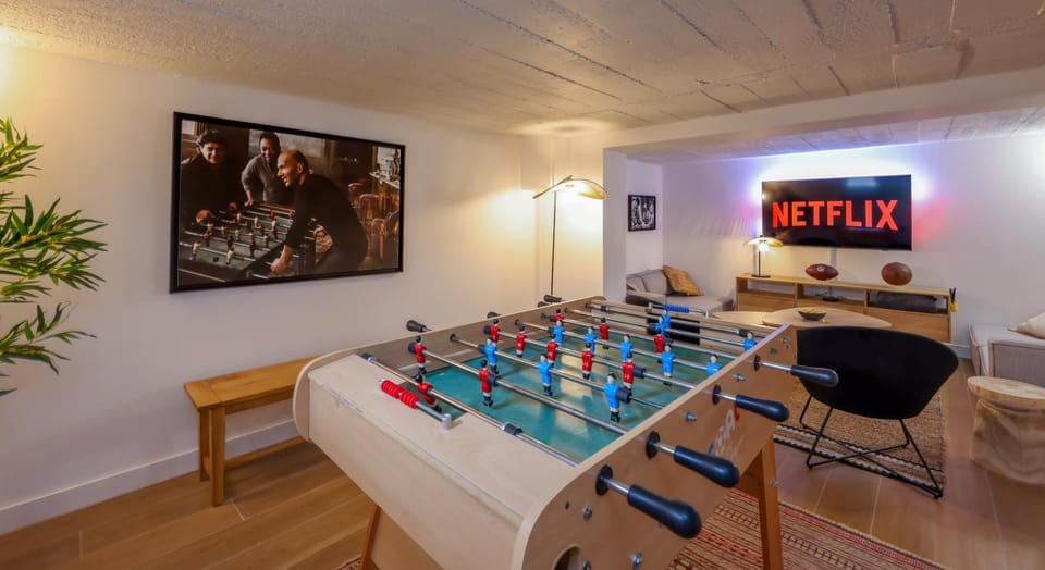 Game Room, TV and multimedia