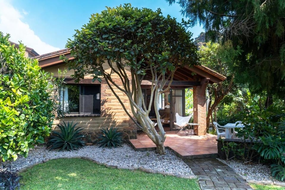 Balcony/Terrace, Garden view
