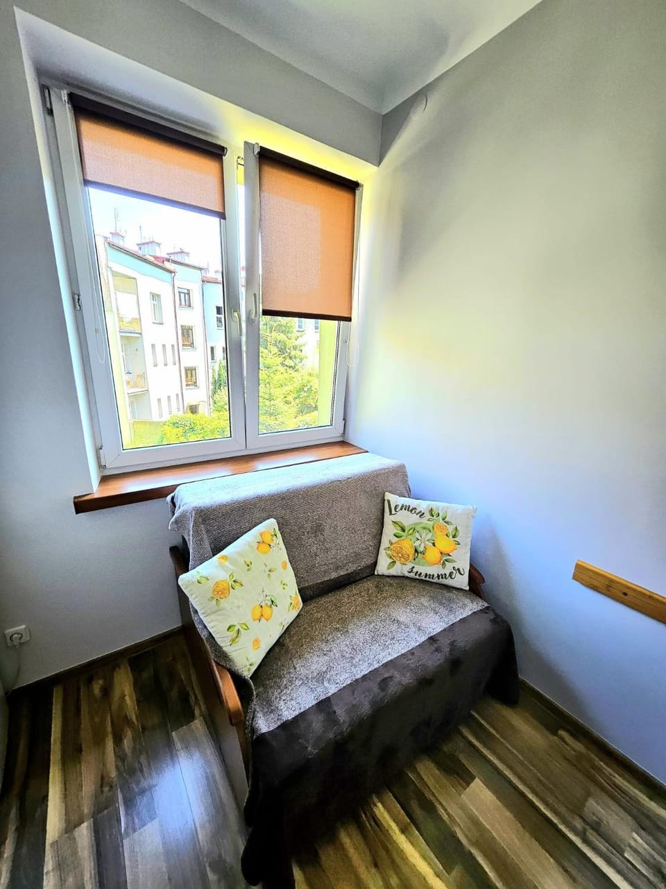Bed, TV and multimedia, Bedroom, wardrobe