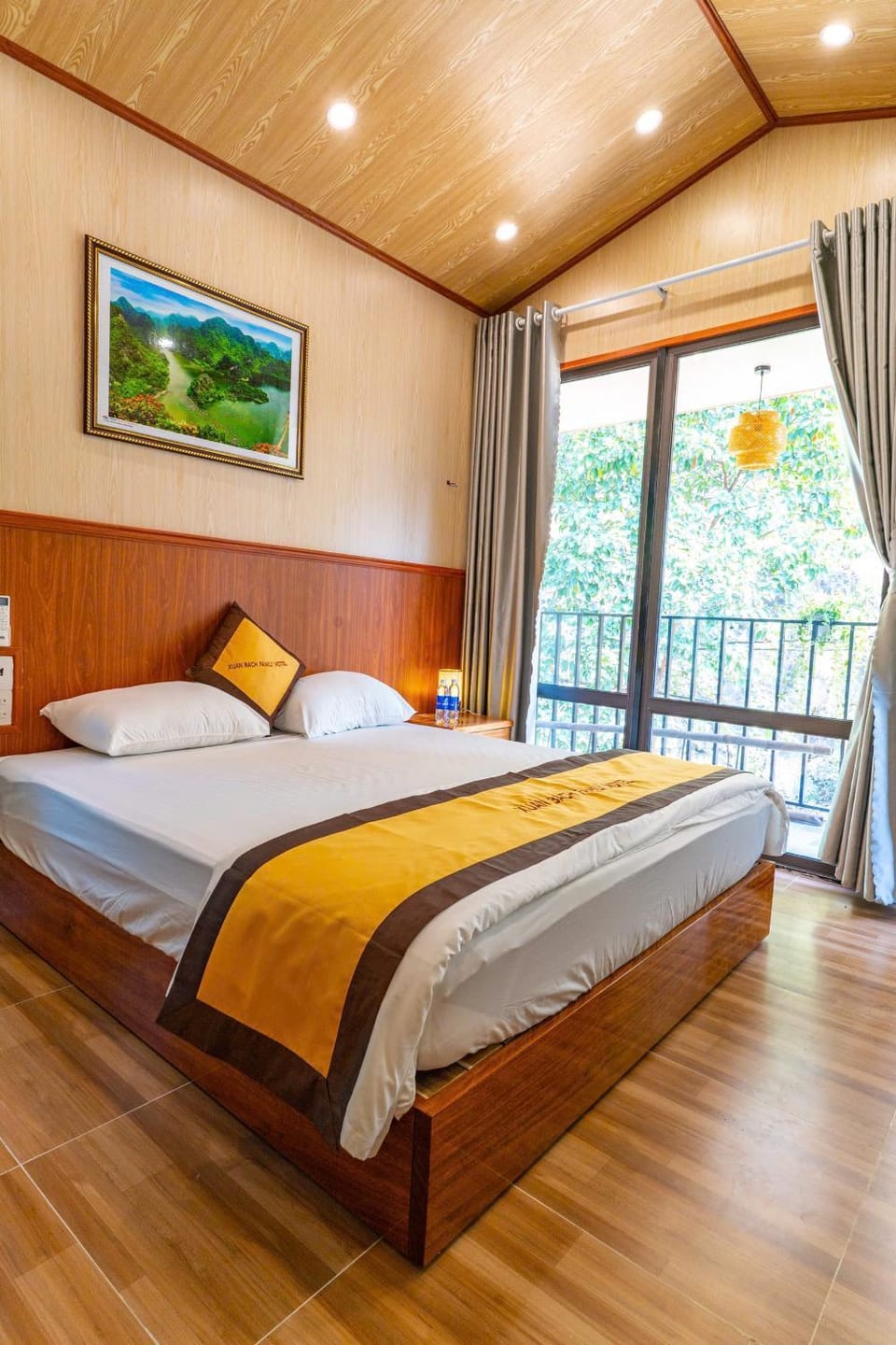 Xuân Bách Family Hotel Vacation rental in Laos