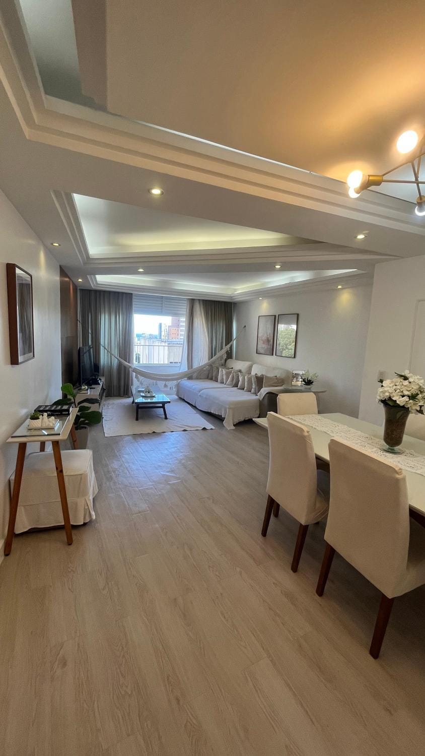 Apartamento grande Prox ao Circuito Barra-Ondina e Praia Carnaval Salvador 8 pessoas Apartment in Salvador