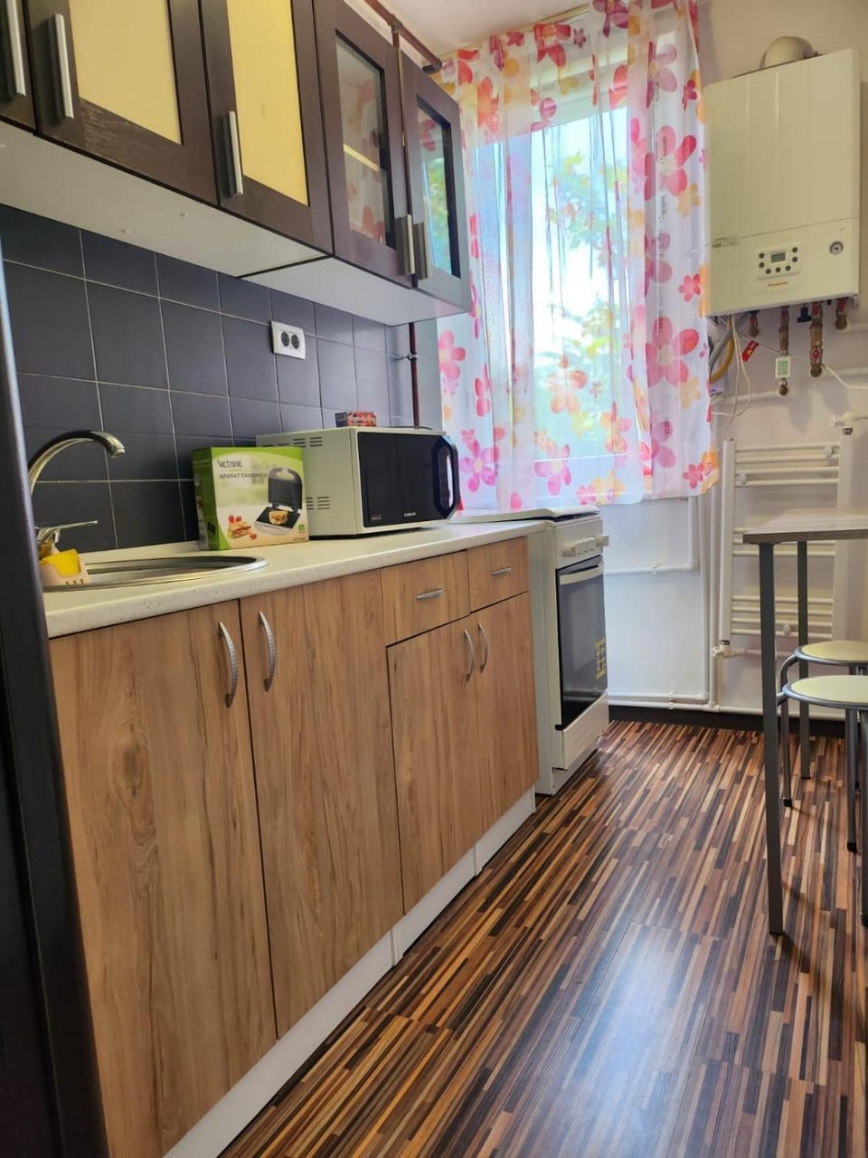 Kitchen or kitchenette, oven, stove, toaster