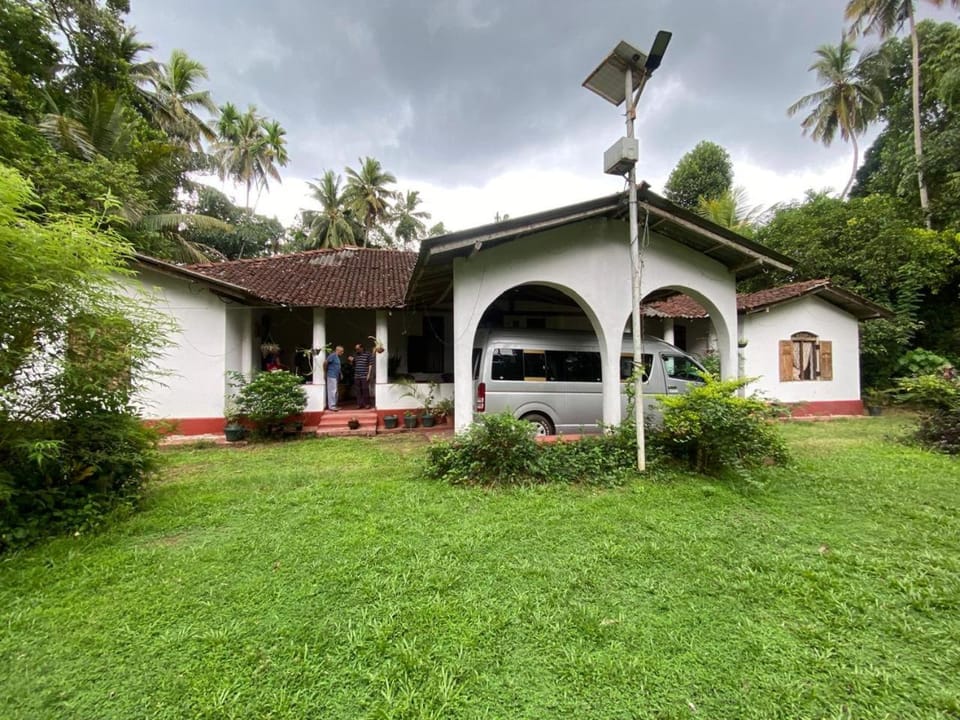 Galagoda Mansion Country House in Central Province