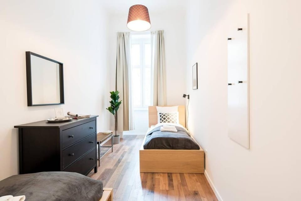 Super central new and modern AirCon home House in Budapest