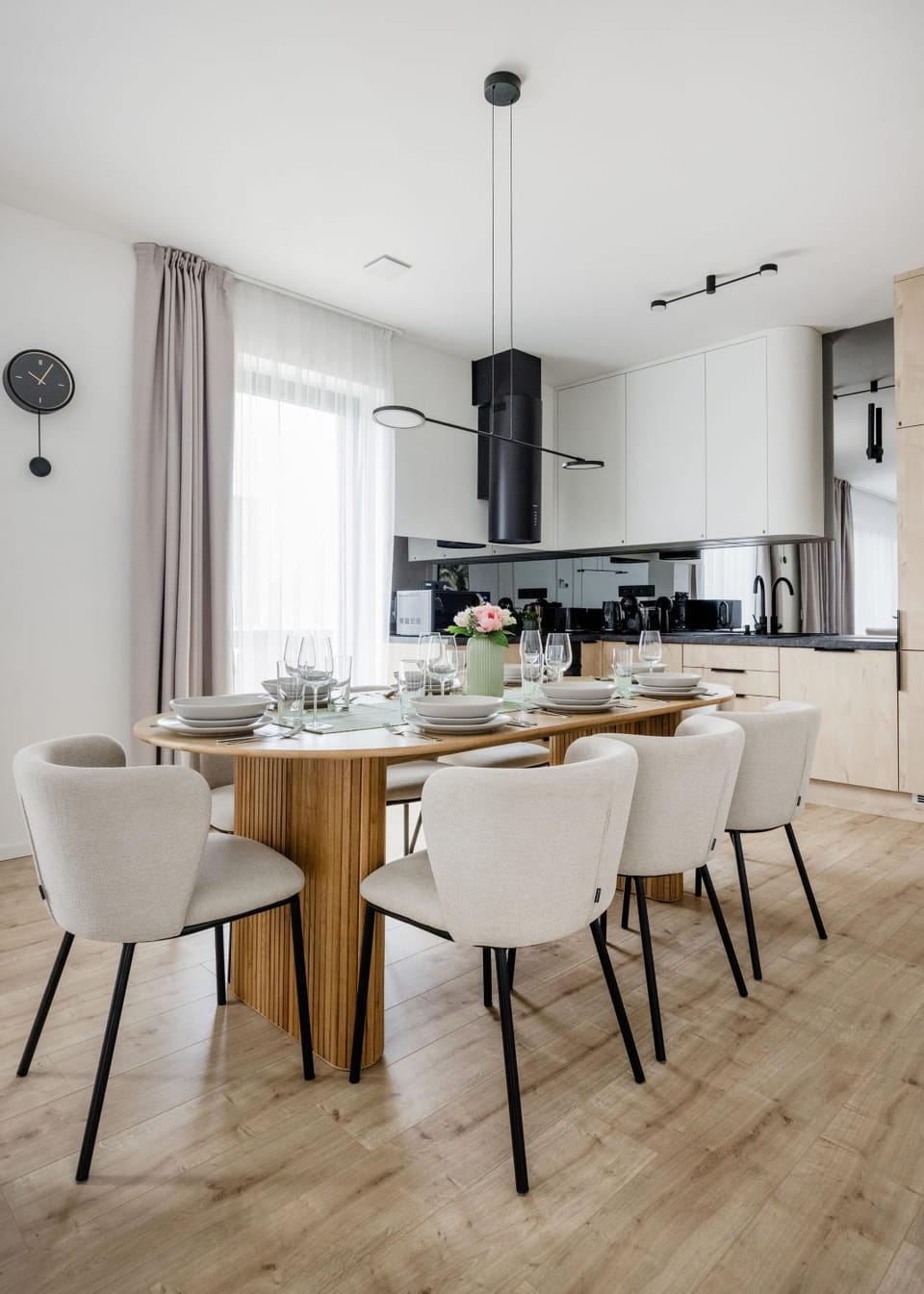 Kitchen or kitchenette, Living room, Dining area