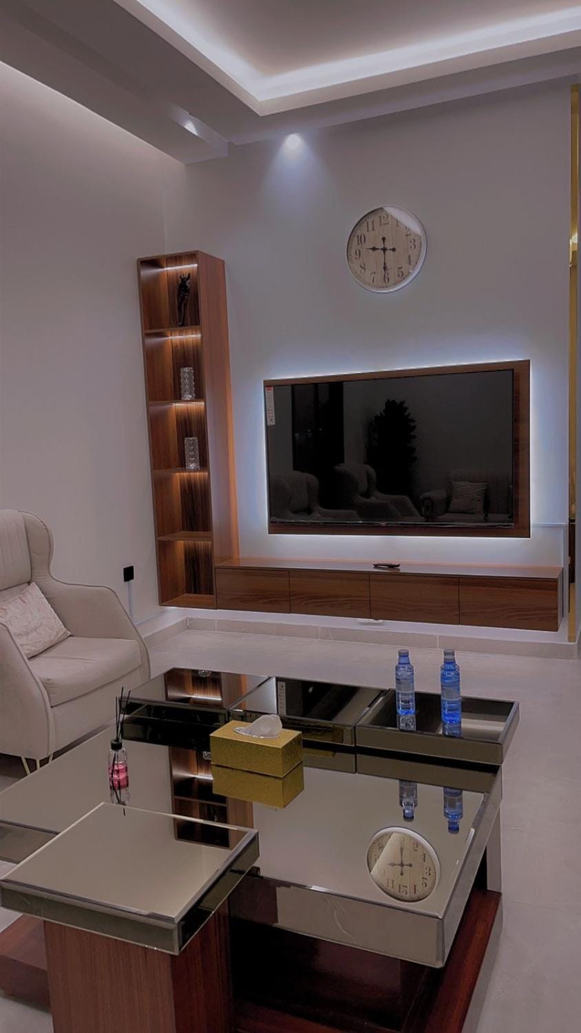 شقه كبيره فاخره بموقع مميز Apartment in Riyadh