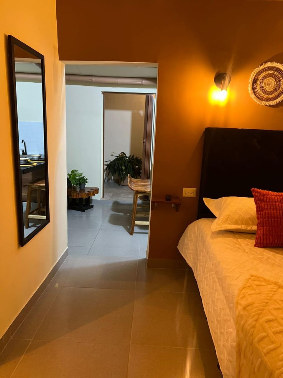 Bed, Living room, Photo of the whole room, Seating area, Bedroom