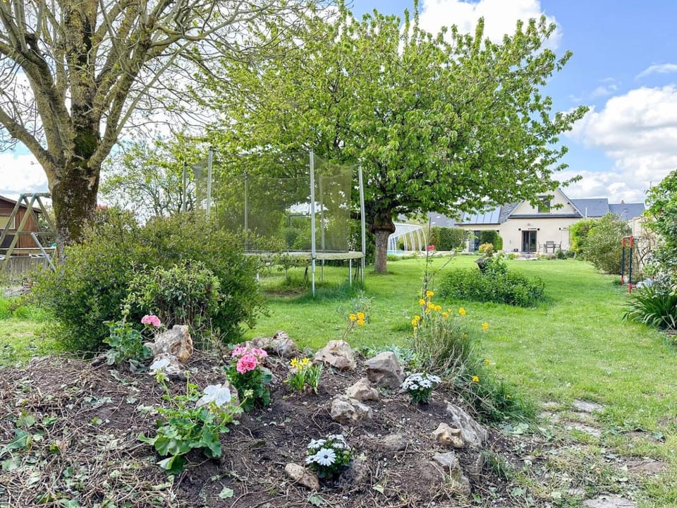 Country House with swimming pool Bed and Breakfast in Centre-Val de Loire