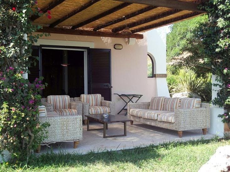 Patio, Facade/entrance, Garden, Garden view