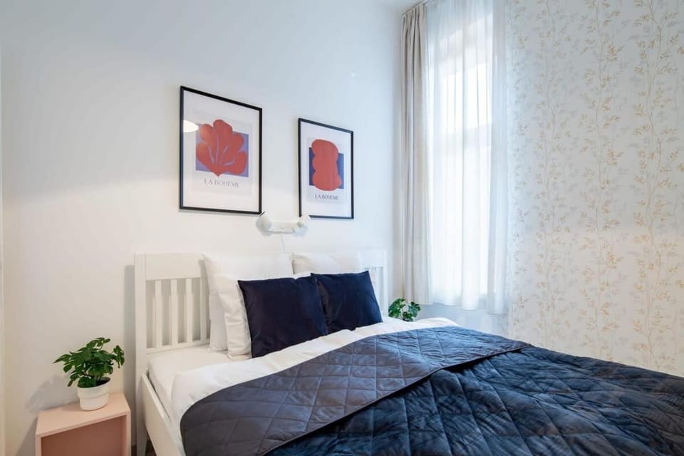 Modern Retreat for 8 Guests Apartment in Budapest