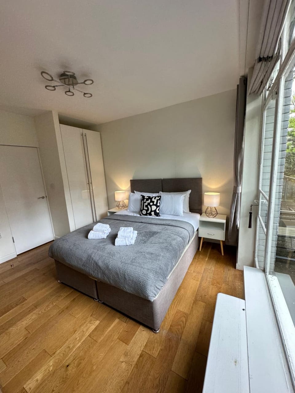 Bed, Bedroom, wardrobe