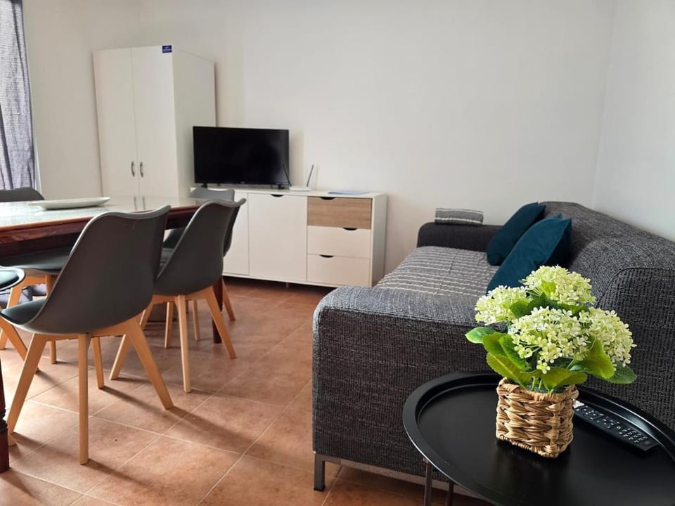 Autonomia House IV Apartment in Câmara De Lobos