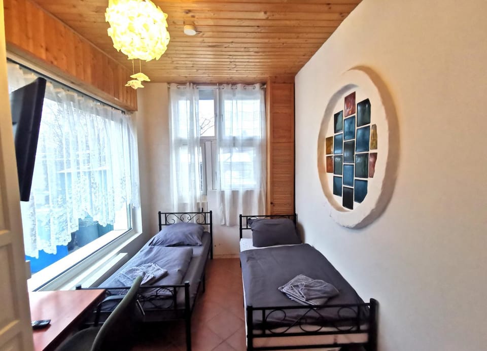 Monteur-Haus Grüber Berlin Marzan, Hellersdorf, Lichtenberg Apartment in Berlin