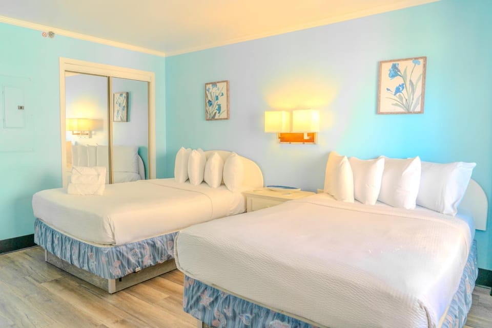 Two Bedroom Ocean View, Perfect for 8 Guests! Sand Dunes 1245 & 1246 House in Myrtle Beach