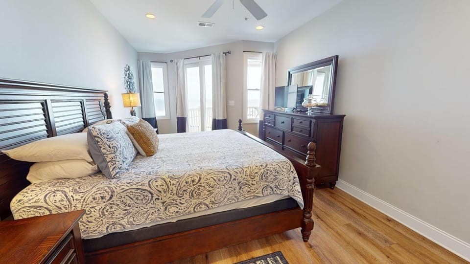 Bed, Day, Night, View (from property/room), Balcony/Terrace, Beach, Bedroom, Sea view