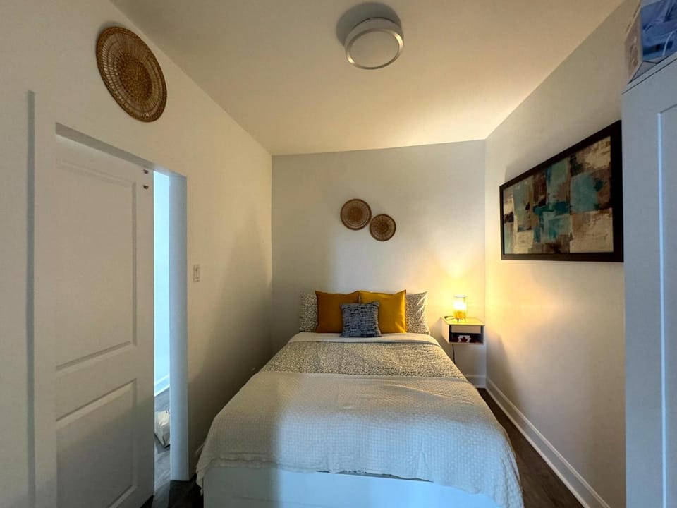 Hochelaga 1 Apartment in Laval