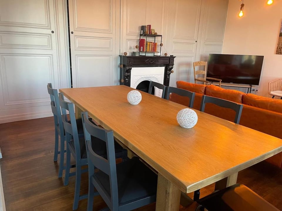 La Grisolle de 4 à 14 personnes House in Hauts-de-France