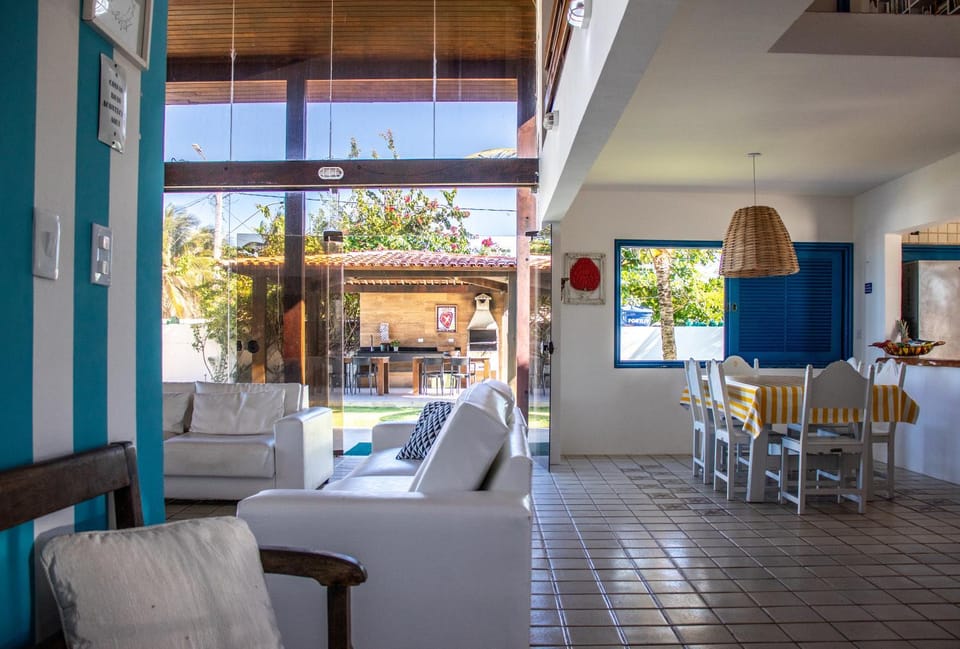 Patio, Living room, Seating area, Dining area