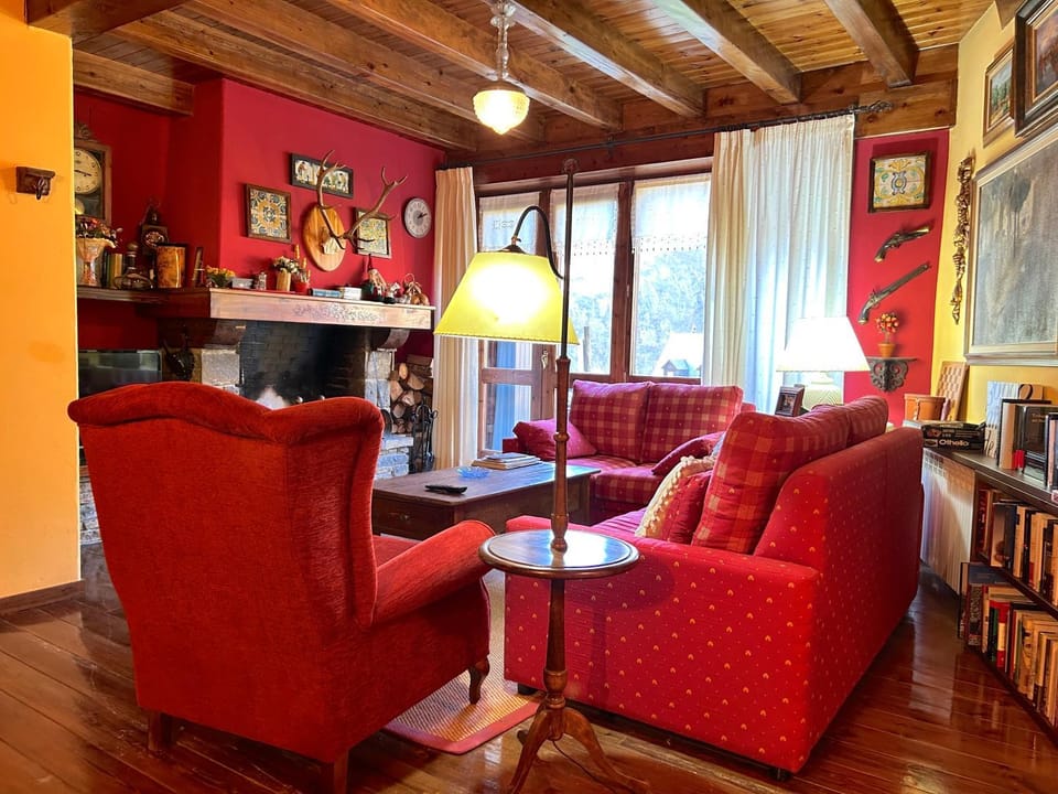 Apartament dúplex amb gran terrassa by RURAL D'ÀNEU Apartment in Catalonia