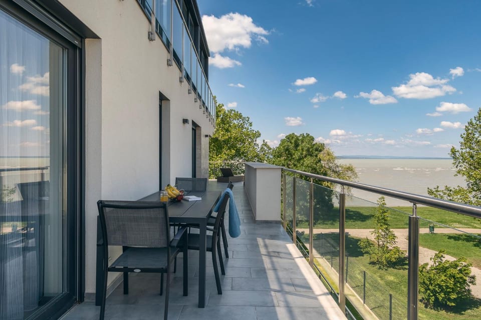 Patio, Patio, Natural landscape, Balcony/Terrace, Balcony/Terrace
