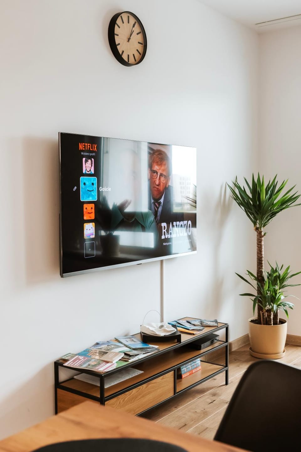 Communal lounge/ TV room, TV and multimedia, Evening entertainment