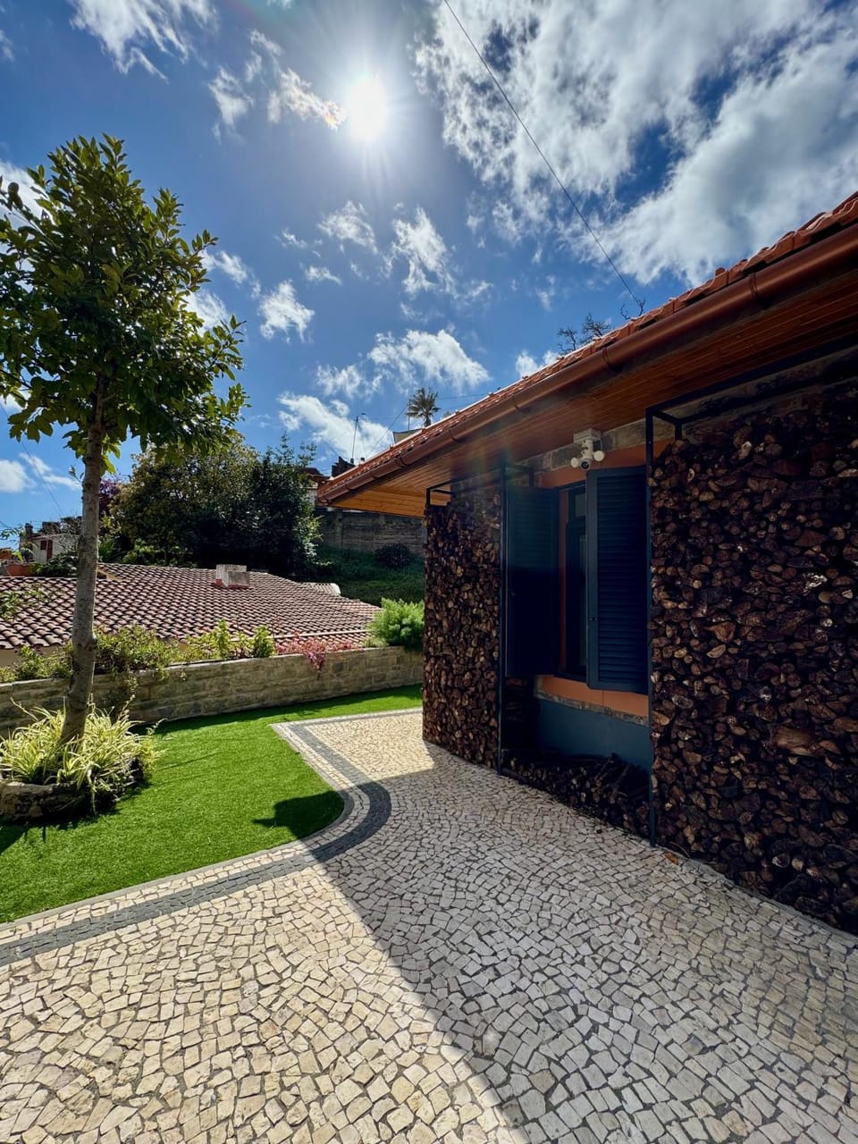 Property building, Garden
