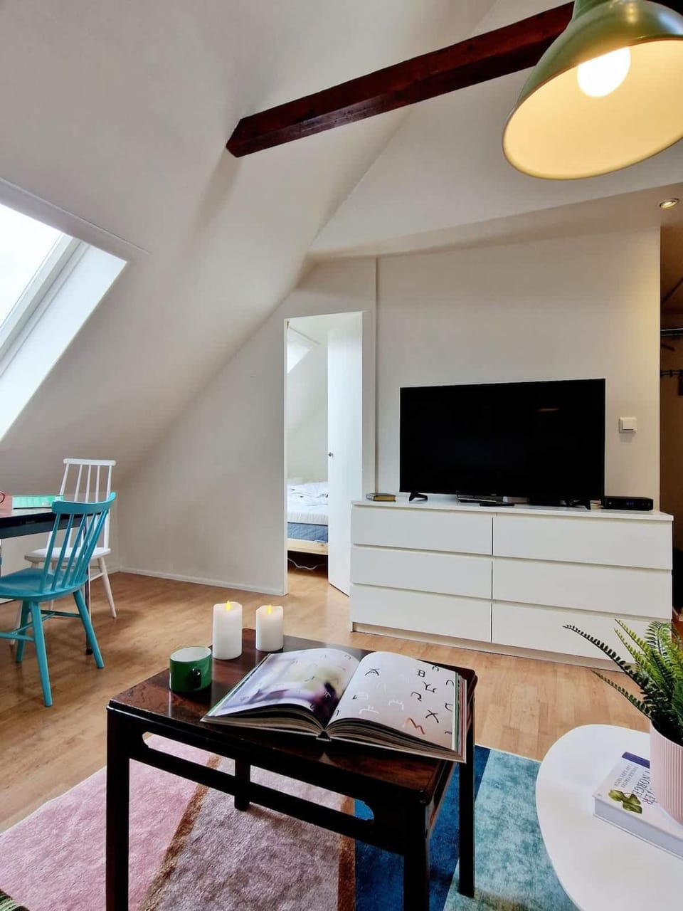 Top Floor Close to Grieg Hall and Town Square House in Bergen
