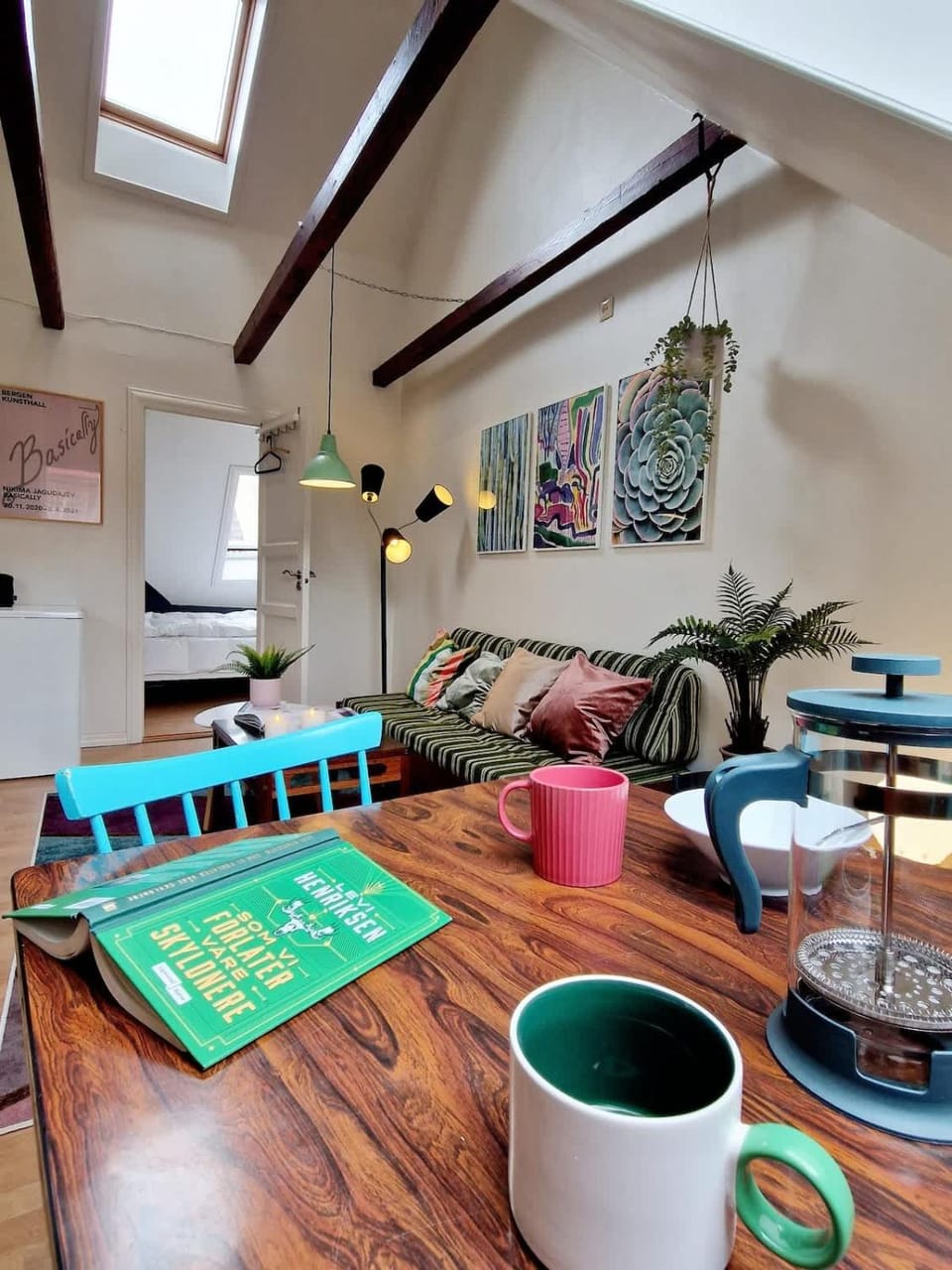 Top Floor Close to Grieg Hall and Town Square House in Bergen