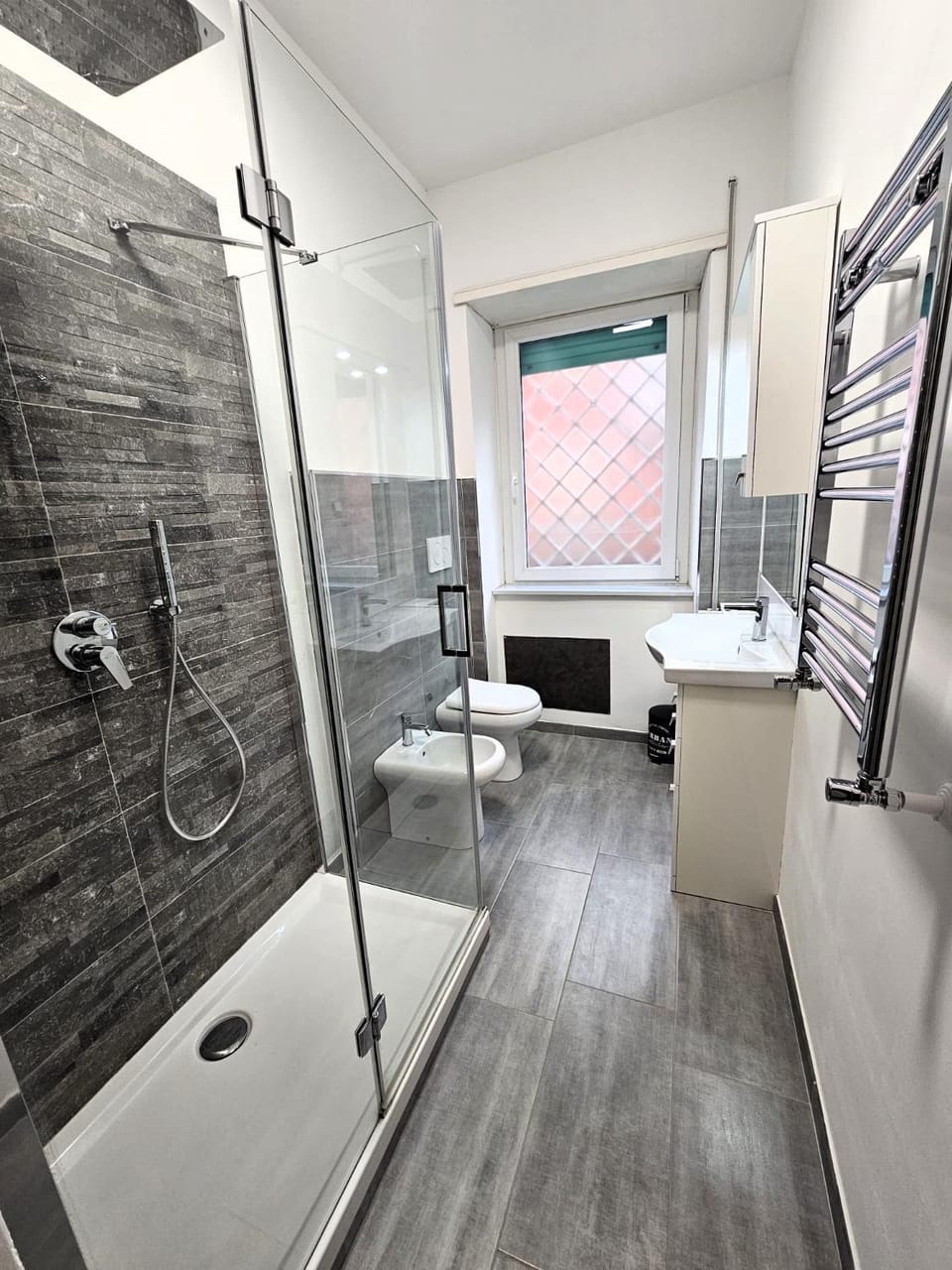 Shower, Toilet, Bathroom, bidet, hair dryier, towels, towels