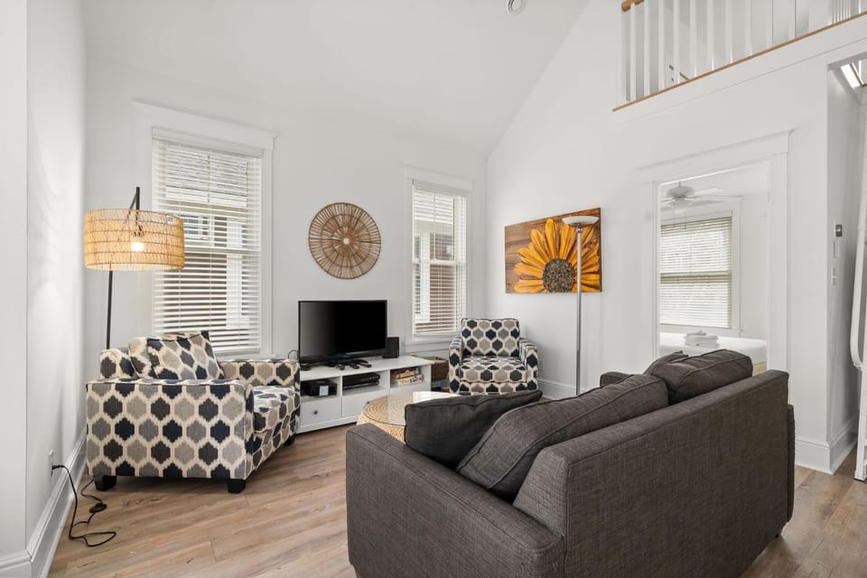 L'Hibou - 18 Farm View House in New York