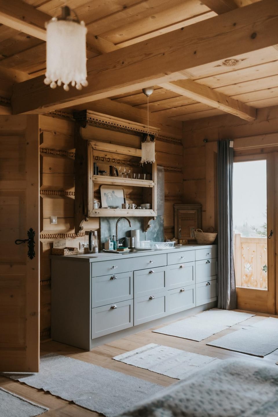 Kitchen or kitchenette, kitchen